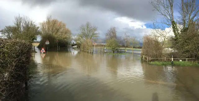 Eckington Bridge