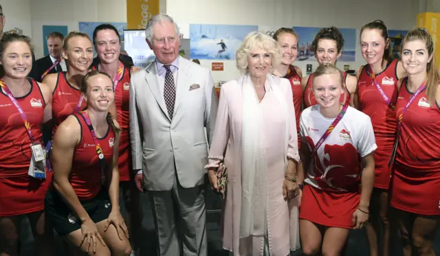 Hockey team with Prince Charles