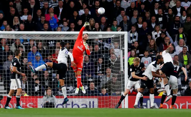 Marcus Bettinelli