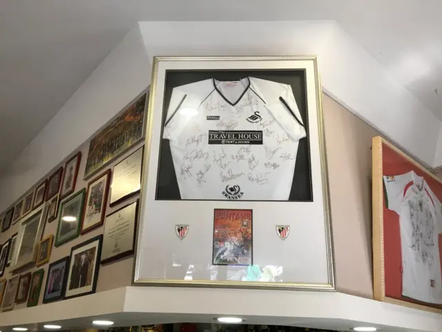 Swansea City shirt in a Bilbao bar