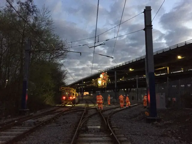 Tram train power lines