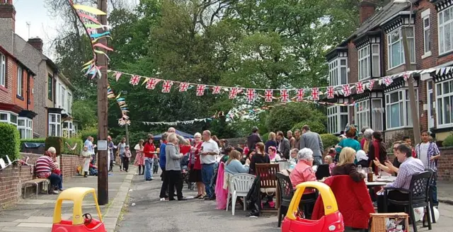 Street party in Fossdale Road, Sheffield in 2011