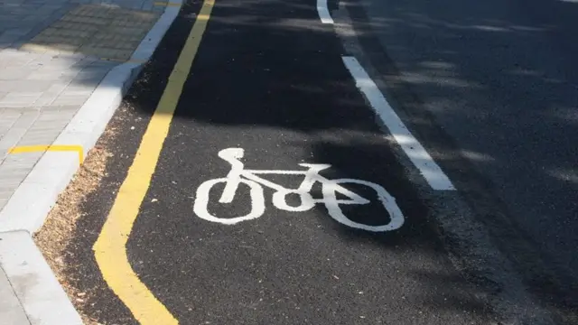 Cycle lane