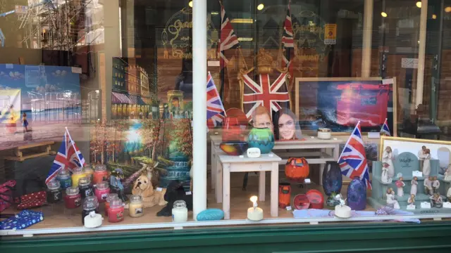 Shop with royal wedding decorations