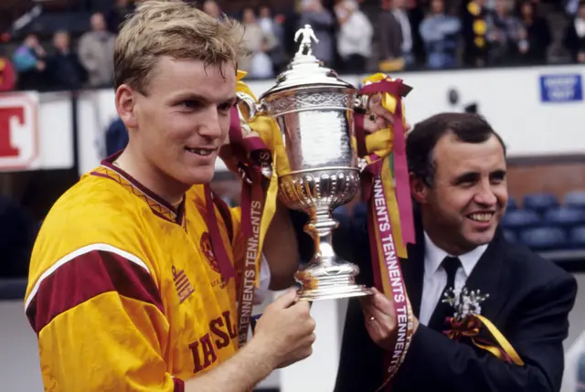 Steve Kirk and Tommy McLean with the Scottish Cup in 1991