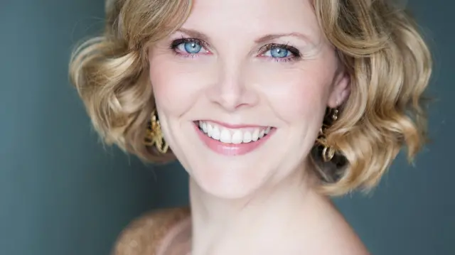 Elin Manahan Thomas