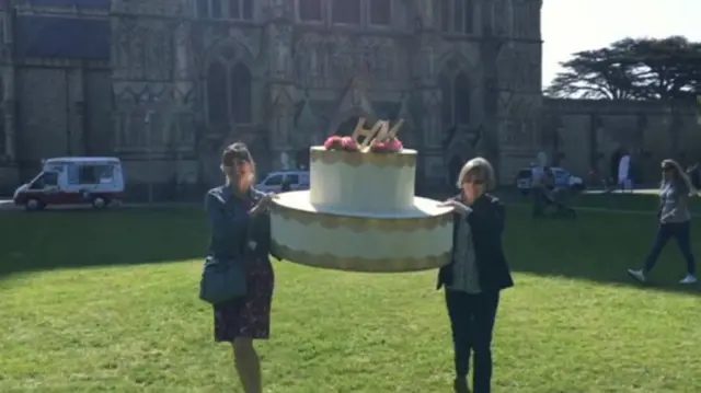 Cardboard cake at Salisbury Cathedral