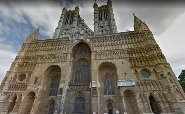 lincolnc cathedral