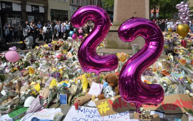 Manchester bombing tributes