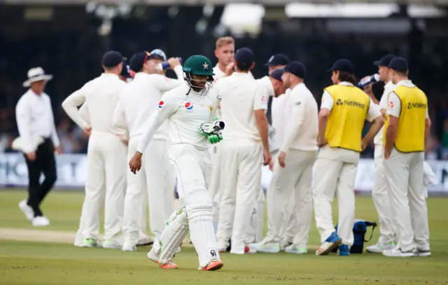 Pakistan's Imam ul-Haq walks off out for 4