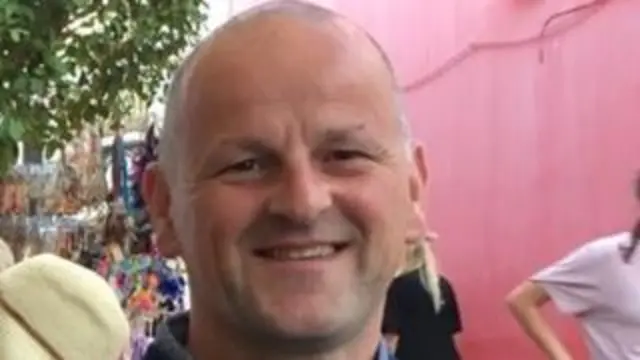 Sean Cox