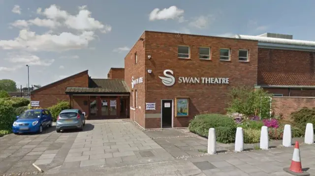 Swan Theatre, Worcester