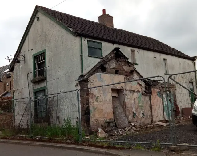 The former Gate Inn pub