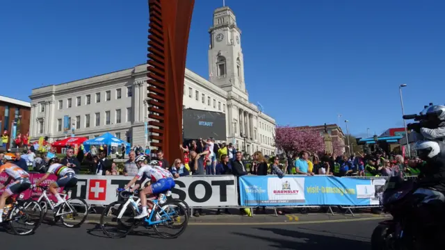 Blue skies at the start line