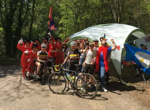 Beefeaters watching Le Tour