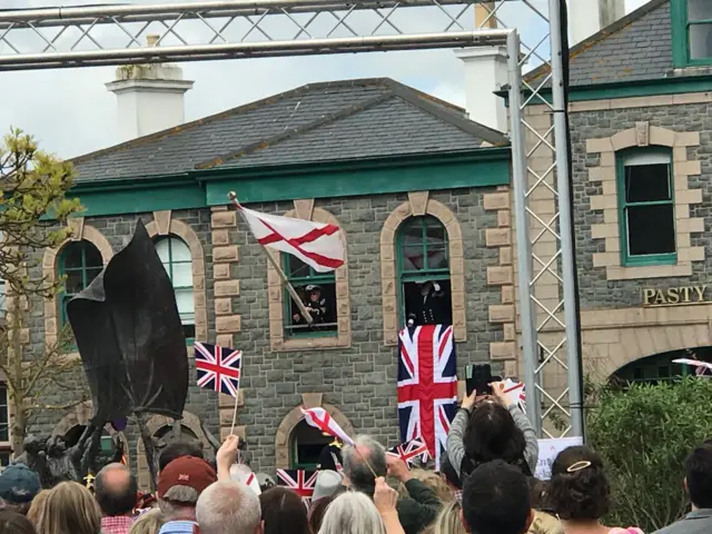 flags flown outside the old naval office