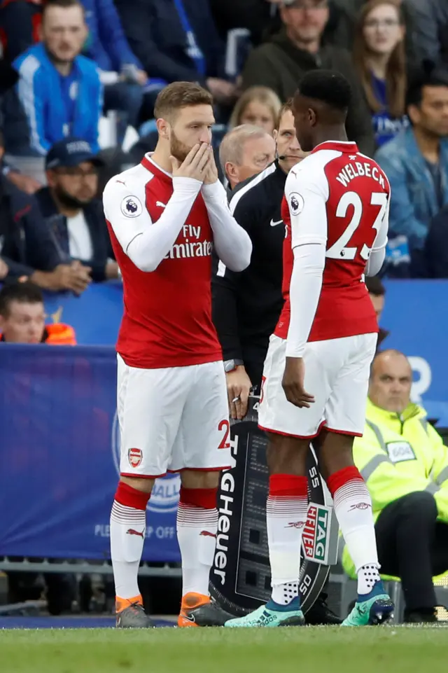 Shkodran Mustafi and Danny Welbeck