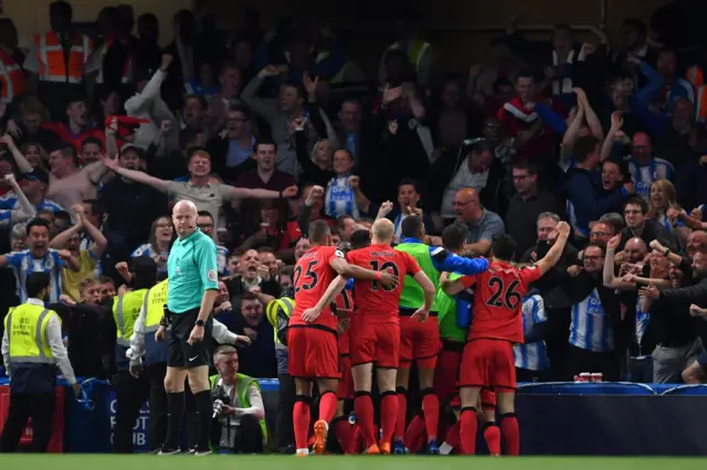 Laurent Depoitre scores