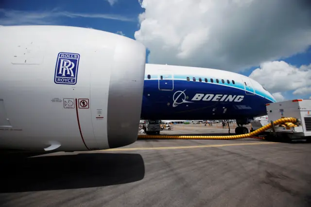 Rolls-Royce engine on a Boeing Dreamline