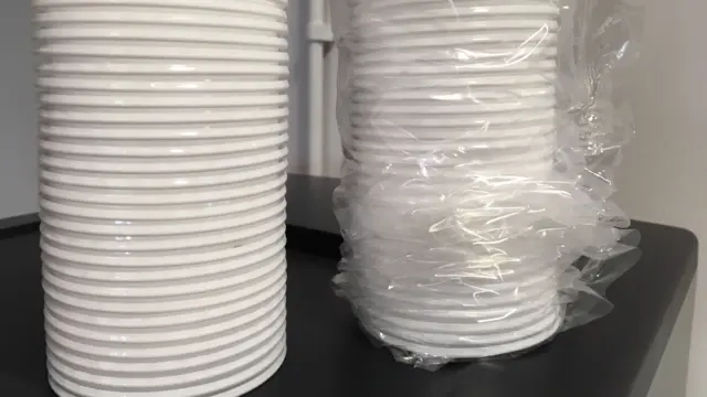 Plastic cups at a water cooler