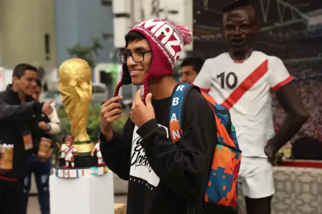 Peru fans