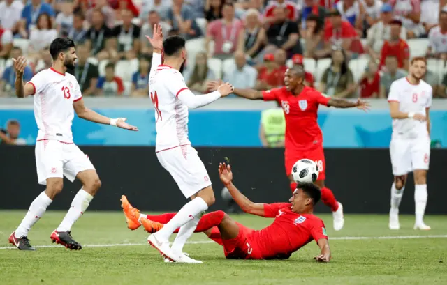 Tunisia 1-1 England