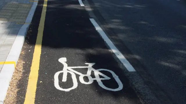 Cycle lane