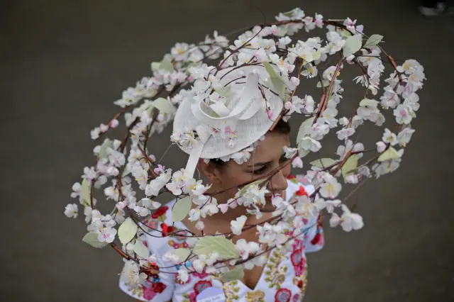 Flower hat