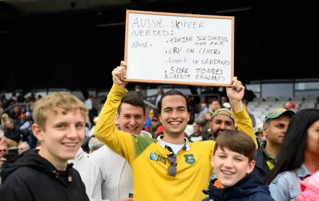 Australia fan appeals for a new captain