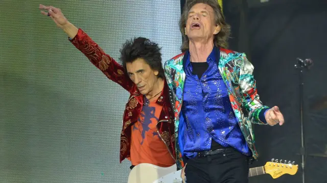 Ronnie Woods and Mick Jagger