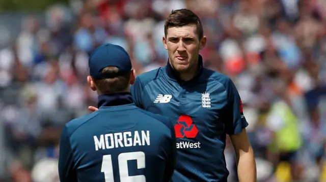 Craig Overton talks to Eoin Morgan