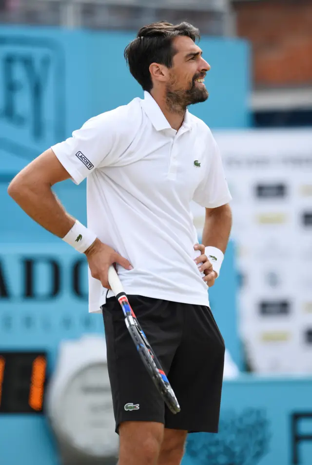 Chardy challenges his own serve