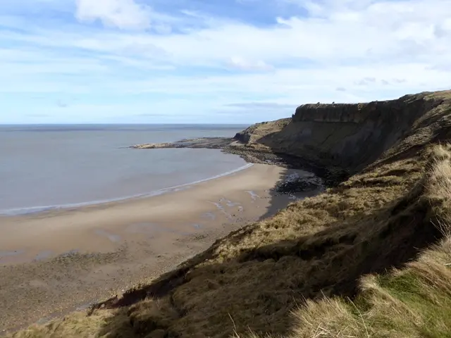 Cayton Bay