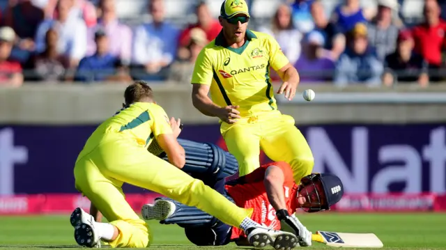 Jason Roy and Billy Stanlake