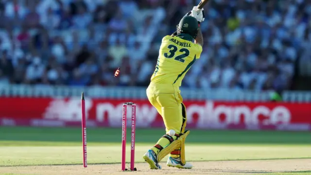 Chris Jordan bowls Glenn Maxwell