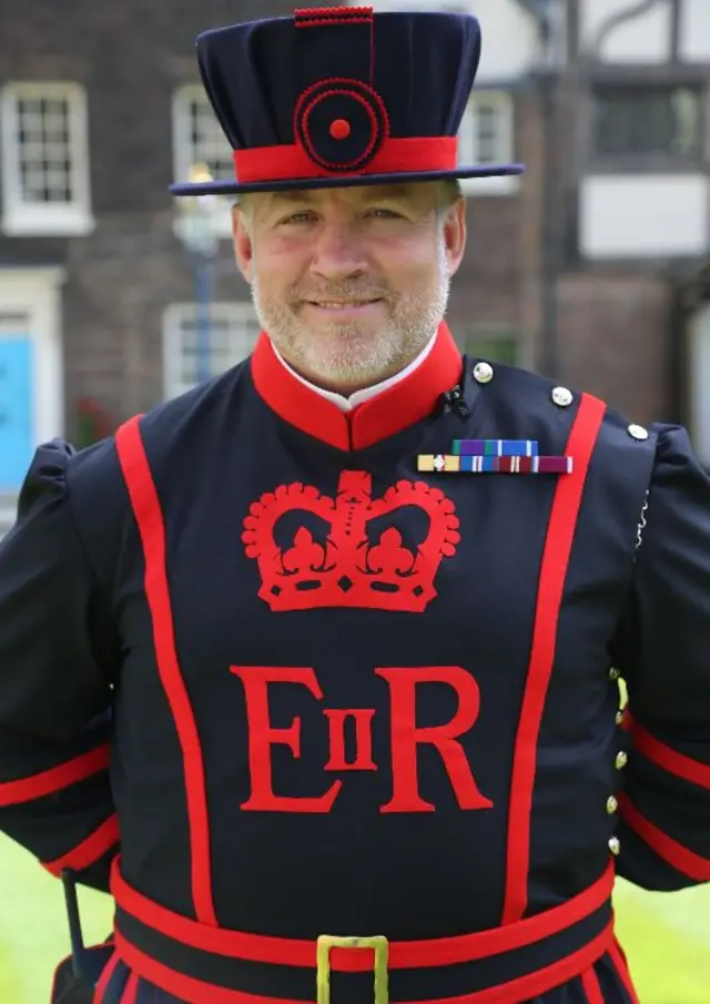 Yeoman Warder Scott Kelly