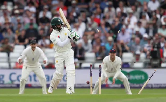 James Anderson bowls Azhar Ali