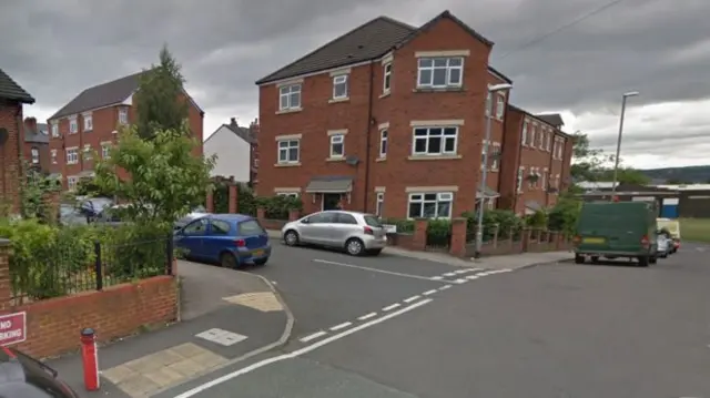 Lodge Lane