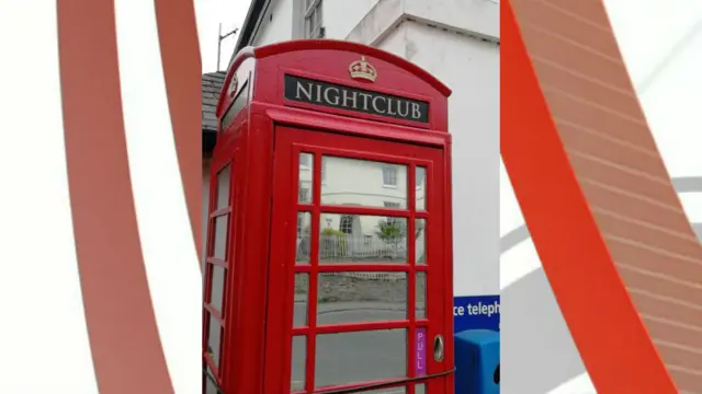 Phone box disco