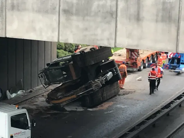 lorry crash