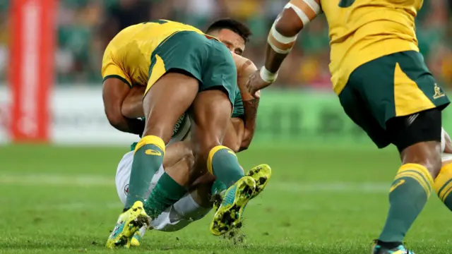 Conor Murray and Kurtley Beale