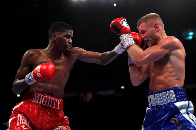 Maurice Hooker catches Terry Flanagan