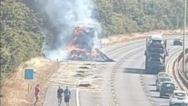 M5 lorry fire