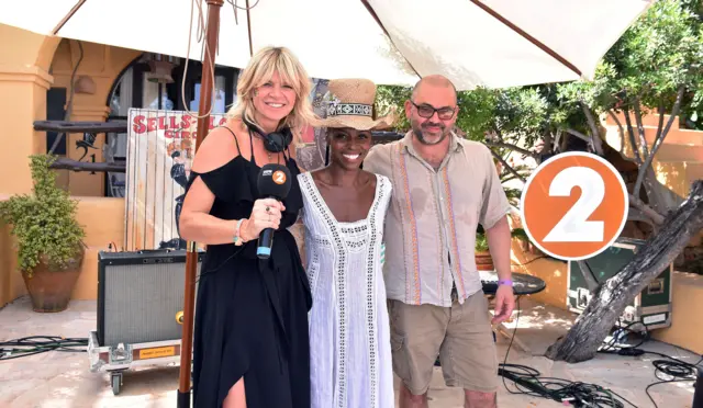 Zoe Ball and Morcheeba