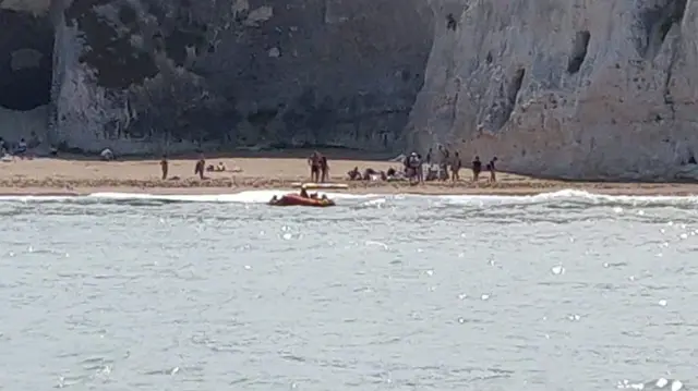 Dozens trapped at Botany Bay