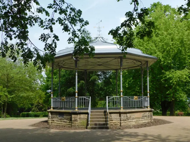 Victoria Park bandstand