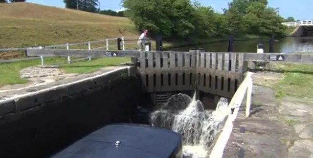 Leeds Liverpool canal