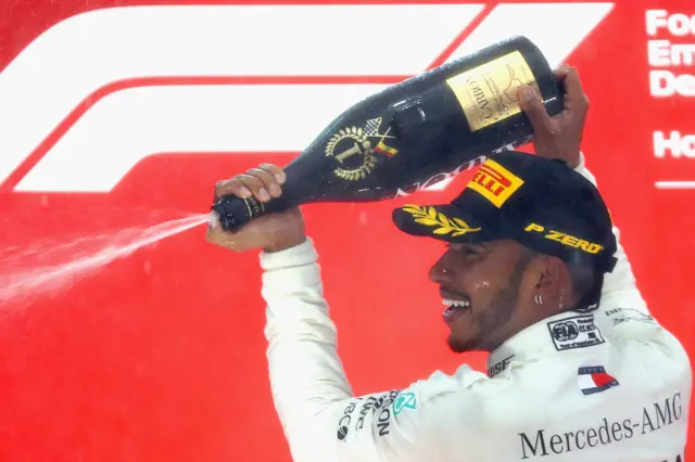 hamilton champagne