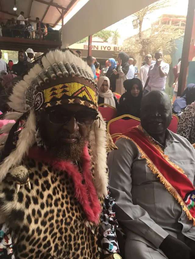 L: Ahmed Iman Warsame, King of the Gaboye R: Chief Abakar Salatin from South Sudan