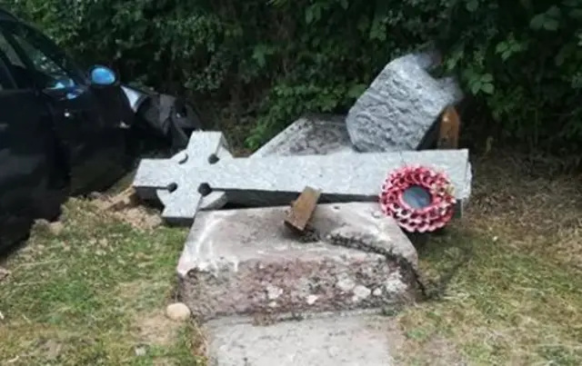 Damaged memorial